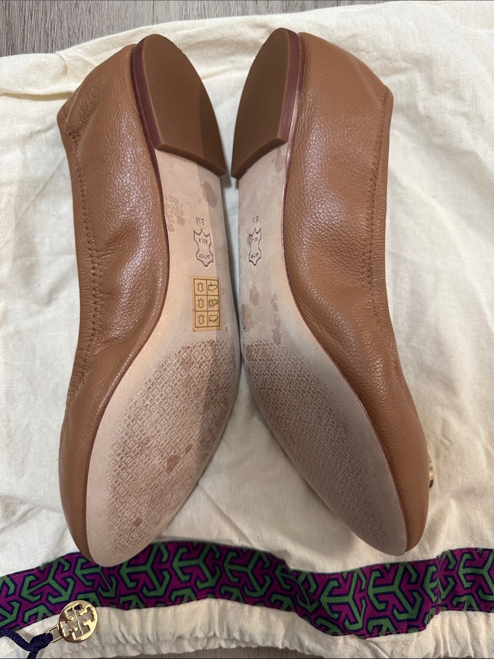 Tory Burch Leather Flats Size 8 - Picture 4 of 12